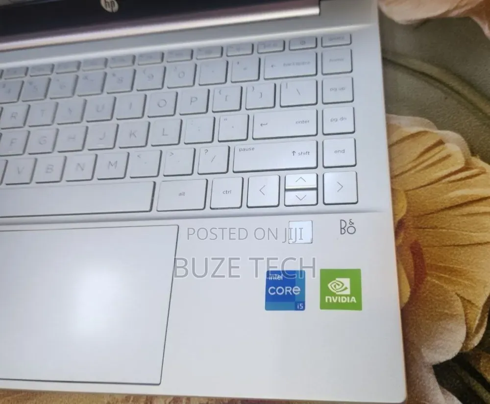 New Laptop HP Pavilion 14 16GB Intel Core i5 SSD 512GB
