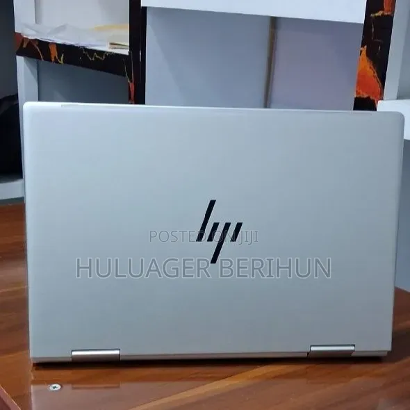 New Laptop HP Envy x360 8GB Intel Core i5 SSD 512GB
