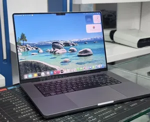 New Laptop Apple MacBook Pro 2016 32GB Apple M1 Pro SSD 512GB