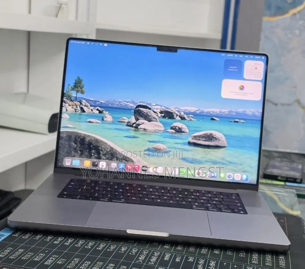 New Laptop Apple MacBook Pro 2016 32GB Apple M1 Pro SSD 512GB