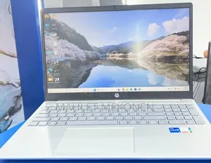 New Laptop HP Stream Notebook 16GB Intel Core i5 SSD 512GB