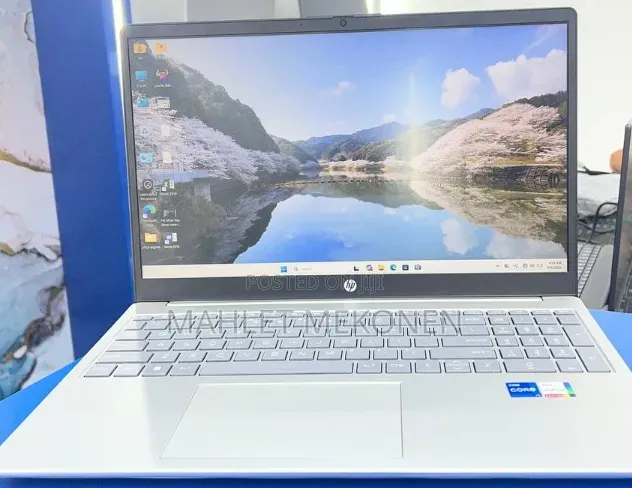 New Laptop HP Stream Notebook 16GB Intel Core i5 SSD 512GB