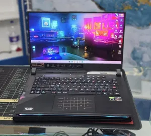 New Laptop Asus ROG Strix G15 32GB AMD Ryzen 9 SSD 1T