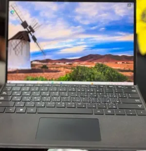 New Laptop Microsoft Surface 8GB Intel Core i5 SSD 256GB
