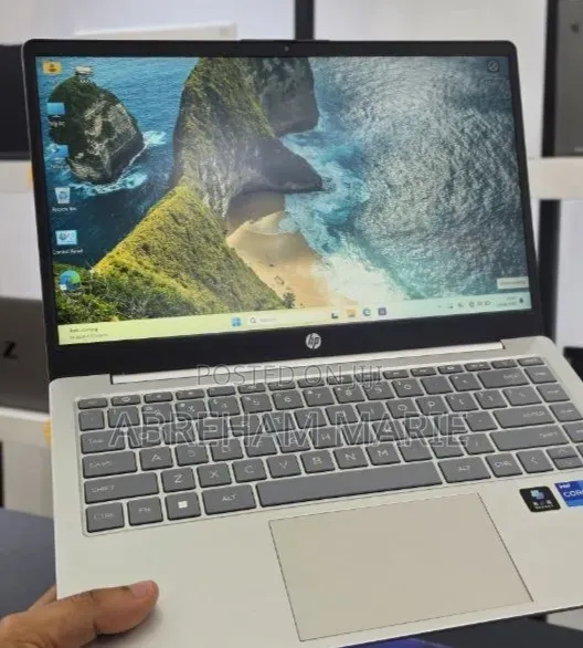 New Laptop HP Stream Notebook 16GB Intel Core i7 SSD 512GB