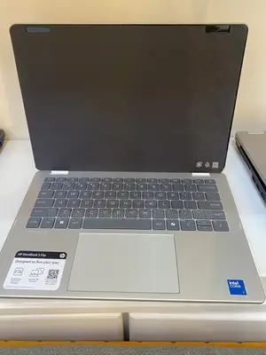 New Laptop HP OmniBook 5 14" 16GB Intel Core 7 SSD 512GB