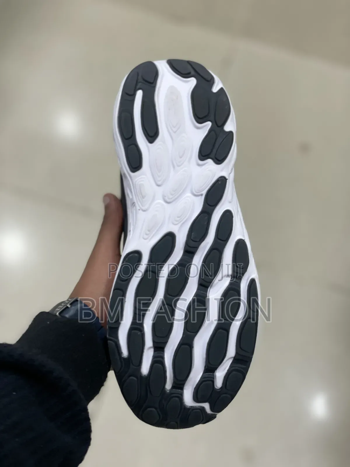 Black and White New Balance Fresh Foam Trainer Sneaker