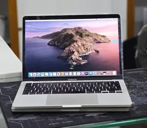 New Laptop Apple MacBook Pro 2020 32GB Intel Core i7 SSD 512GB