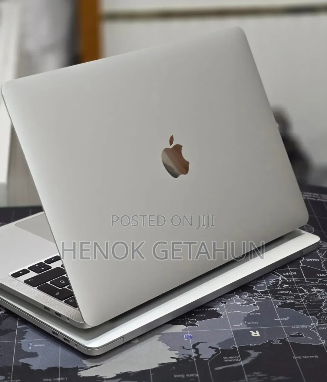 New Laptop Apple MacBook Pro 2020 32GB Intel Core i7 SSD 512GB