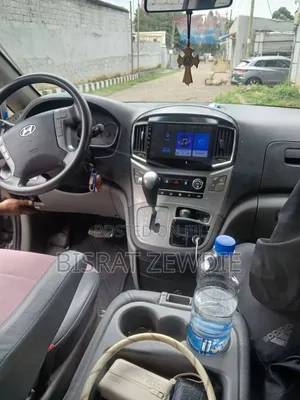 Hyundai Grandeur 2017 Silver
