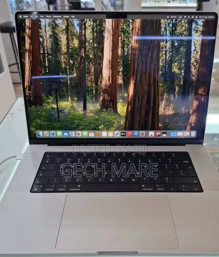 New Laptop Apple MacBook Pro 2021 M1 16GB Apple M1 Pro SSD 512GB