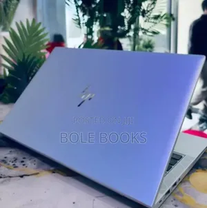 New Laptop HP EliteBook 830 G9 8GB Intel Core i5 SSD 512GB