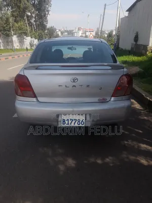 Toyota Platz 2001 Silver