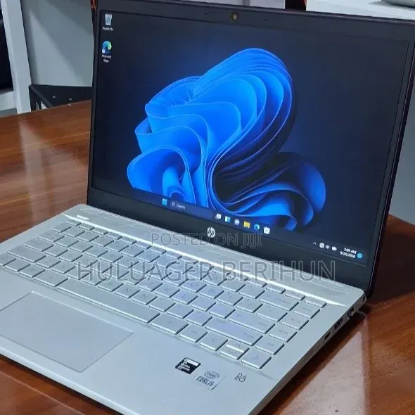 New Laptop HP Pavilion 14 8GB Intel Core i5 SSD 512GB