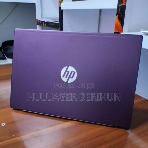 New Laptop HP Pavilion 14 8GB Intel Core i5 SSD 512GB