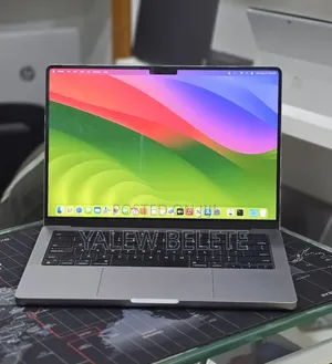 New Laptop Apple MacBook Pro 2023 M3 8GB Apple M3 SSD 512GB