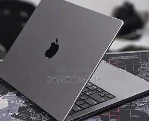 New Laptop Apple MacBook Pro 2023 M3 8GB Apple M3 SSD 512GB