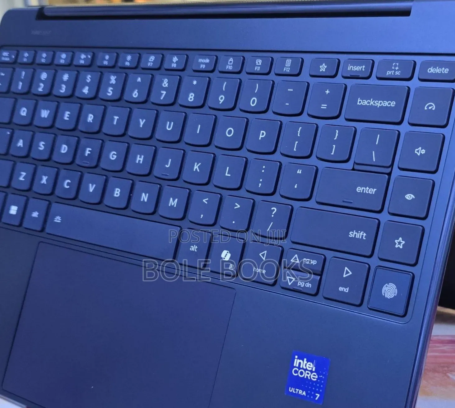 New Laptop HP OmniBook X Flip 14" 16GB Intel Core i5 SSD 1T