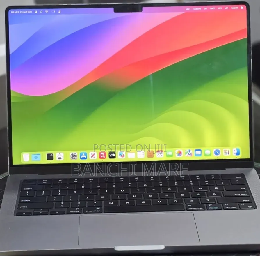 New Laptop Apple MacBook Pro 2023 M3 8GB Apple M3 SSD 512GB
