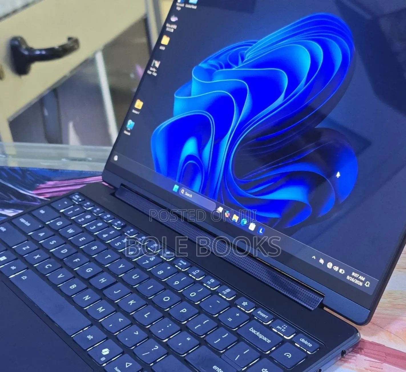 New Laptop HP OmniBook X Flip 14" 16GB Intel Core i5 SSD 1T