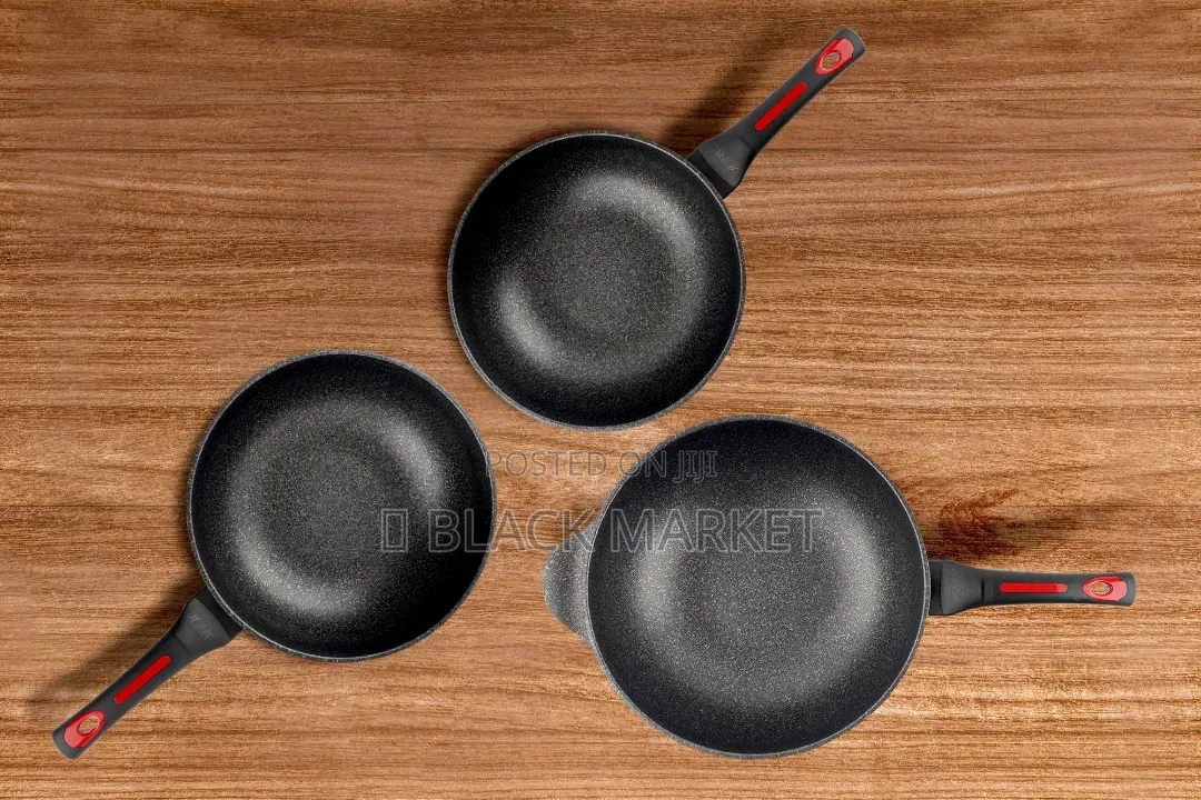 Momcoc Non Stick Fry Pan