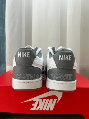 Nike Court Vision Low 42 Size Original From Canada