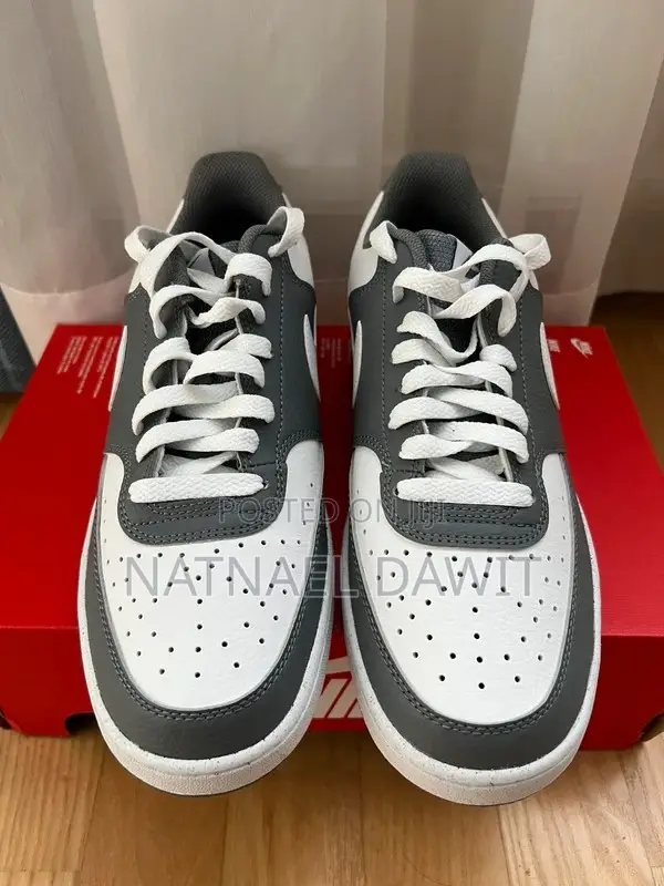 Nike Court Vision Low 42 Size Original From Canada