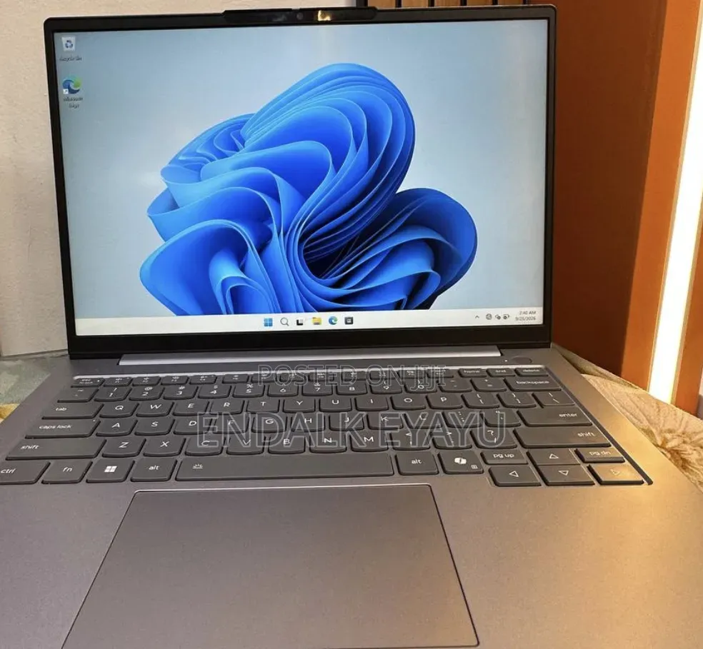 New Laptop Lenovo Thinkbook 14 16GB Intel Core 5 SSD 512GB