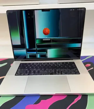 New Laptop Apple MacBook Pro 2021 M1 16GB Apple M1 Pro SSD 1T