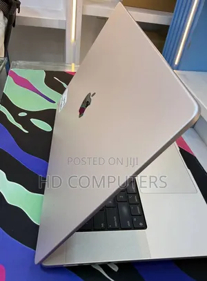 New Laptop Apple MacBook Pro 2021 M1 16GB Apple M1 Pro SSD 1T