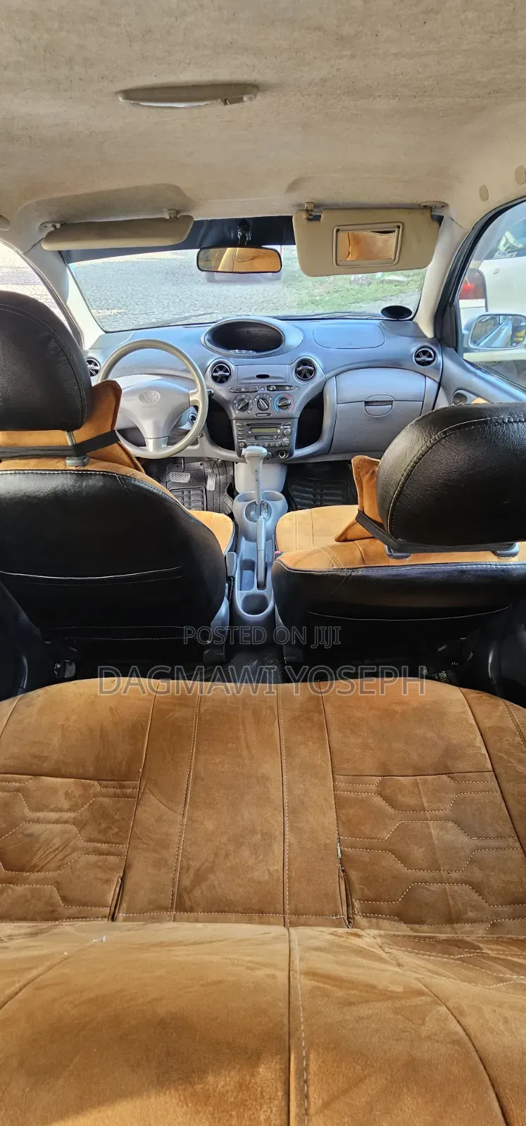 Toyota Vitz 2001 Silver