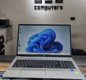 New Laptop HP ProBook 450 G8 16GB Intel Core i7 SSD 512GB