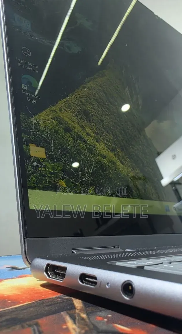 New Laptop Lenovo Yoga 330 16GB Intel Core Ultra 5 SSD 512GB