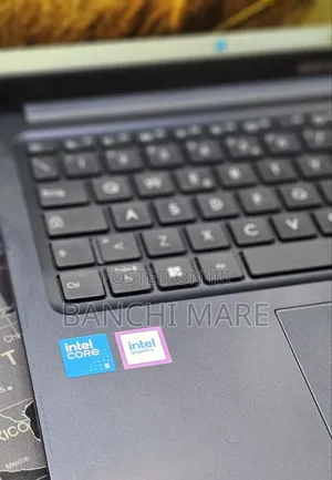 New Laptop Asus Vivobook 15 16GB Intel Core 5 SSD 512GB