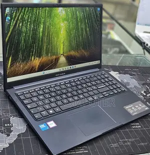 New Laptop Asus VivoBook 15 X505BA 16GB Intel Core 5 SSD 512GB