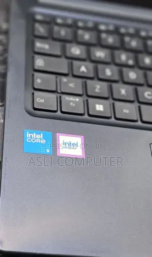 New Laptop Asus VivoBook 15 X505BA 16GB Intel Core 5 SSD 512GB