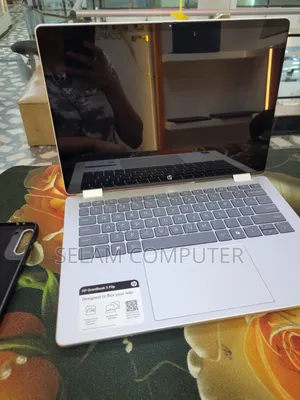 New Laptop HP OmniBook 5 Flip 16GB Intel Core 7 SSD 512GB
