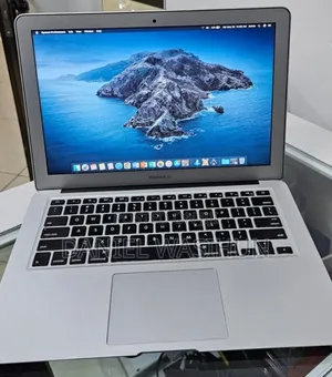 New Laptop Apple MacBook Air 2013 4GB Intel Core i5 SSD 128GB