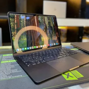 New Laptop Apple MacBook Air 8GB Apple M2 SSD 512GB
