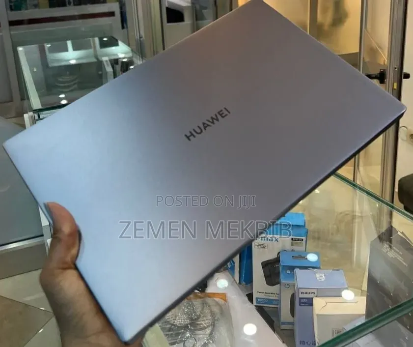 New Laptop Huawei 16GB Intel Core i5 SSD 512GB