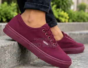 Vans Canvas Low-Top Burgundy Unisex Fashion Shoes