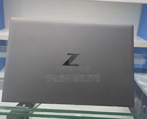 New Laptop HP ZBook Firefly G8 16GB Intel Core i7 SSD 512GB