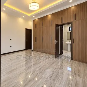 Furnished 5bdrm Villa in Bole for sale