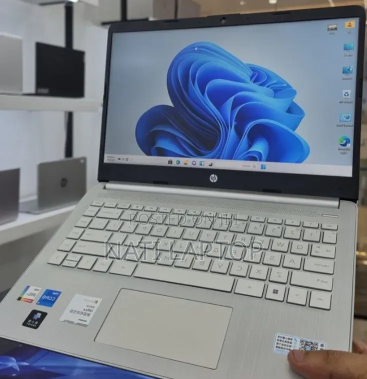 New Laptop HP Stream Notebook 16GB Intel Core i5 SSD 512GB