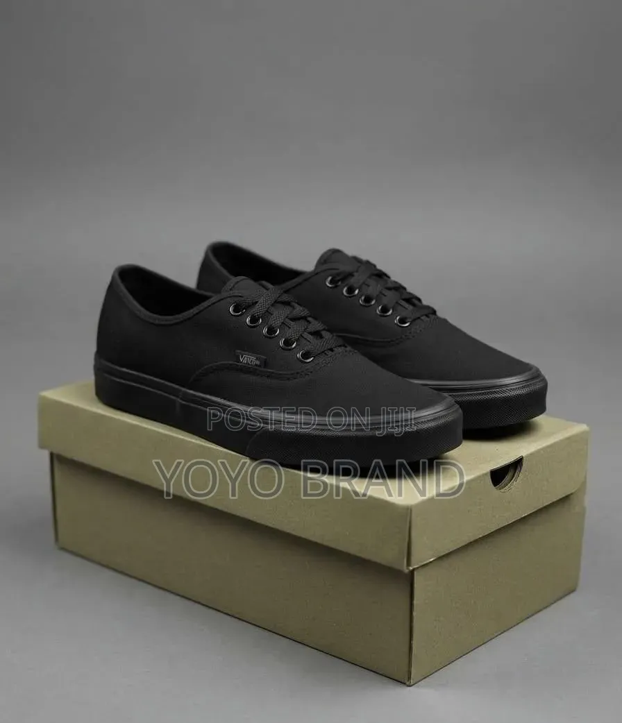 Vans Canvas Low-Top "Triple Black"unisex Fashion Shoes