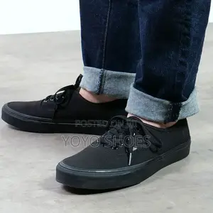 Vans Canvas Low-Top "Triple Black"unisex Fashion Shoes