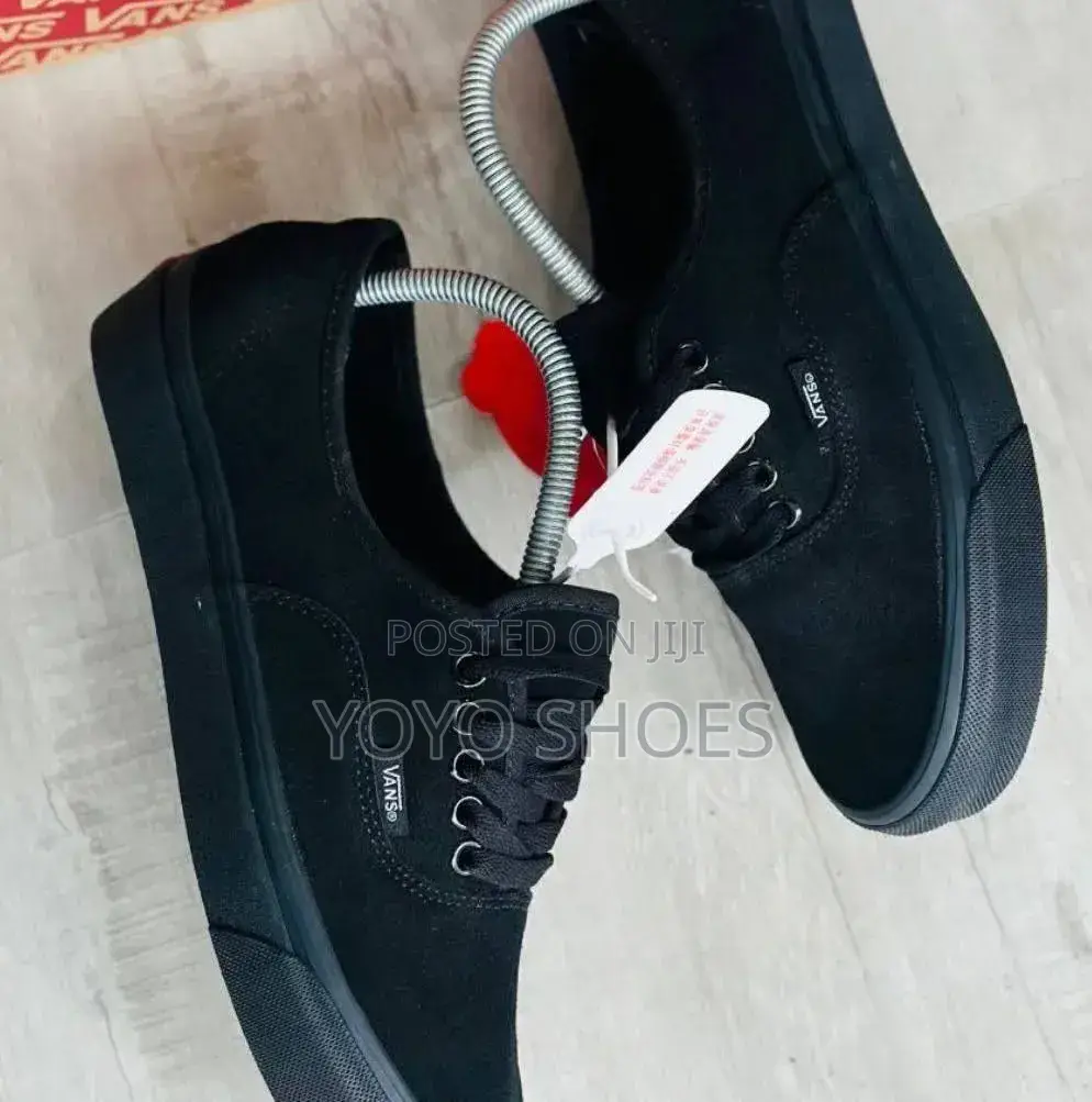 Vans Canvas Low-Top "Triple Black"unisex Fashion Shoes