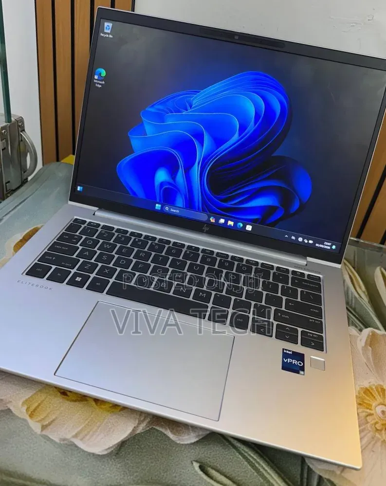 New Laptop HP EliteBook 840 G8 16GB Intel Core i5 SSD 512GB