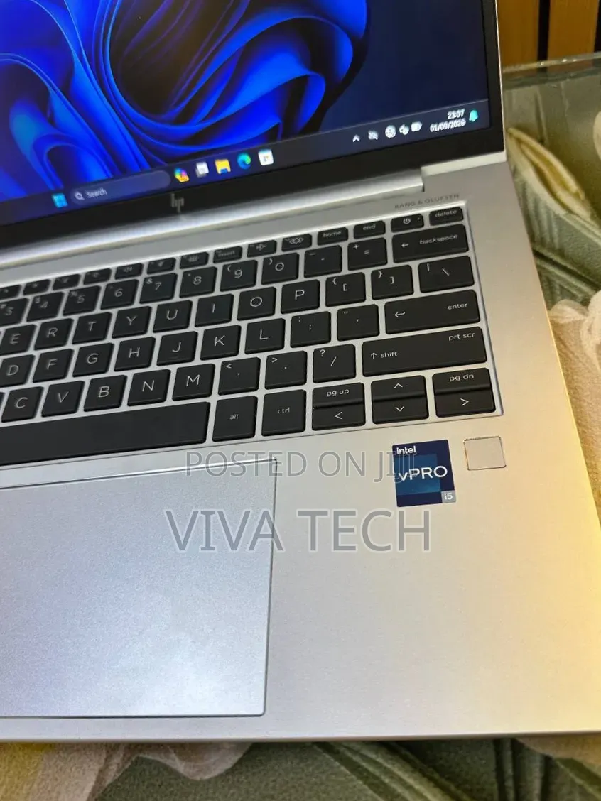 New Laptop HP EliteBook 840 G8 16GB Intel Core i5 SSD 512GB