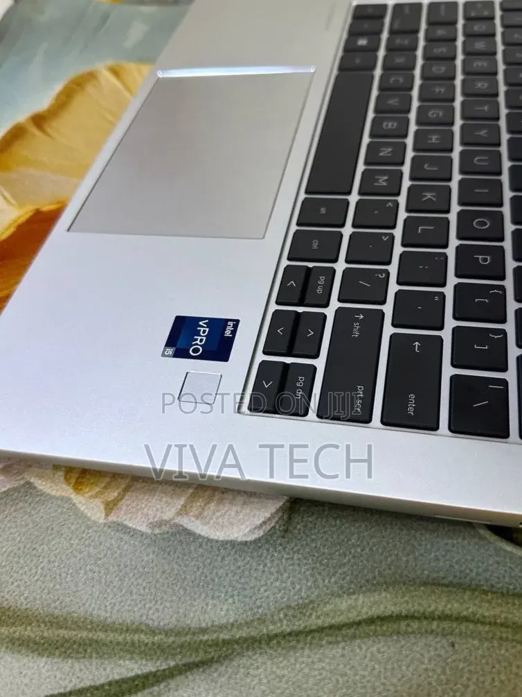 New Laptop HP EliteBook 840 G8 16GB Intel Core i5 SSD 512GB